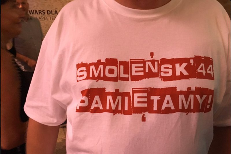 Wciąż przecieramy oczy ze zdumienia! Poseł PO zapewnia, że zdjęcie zrobił na warszawskiej ulicy.