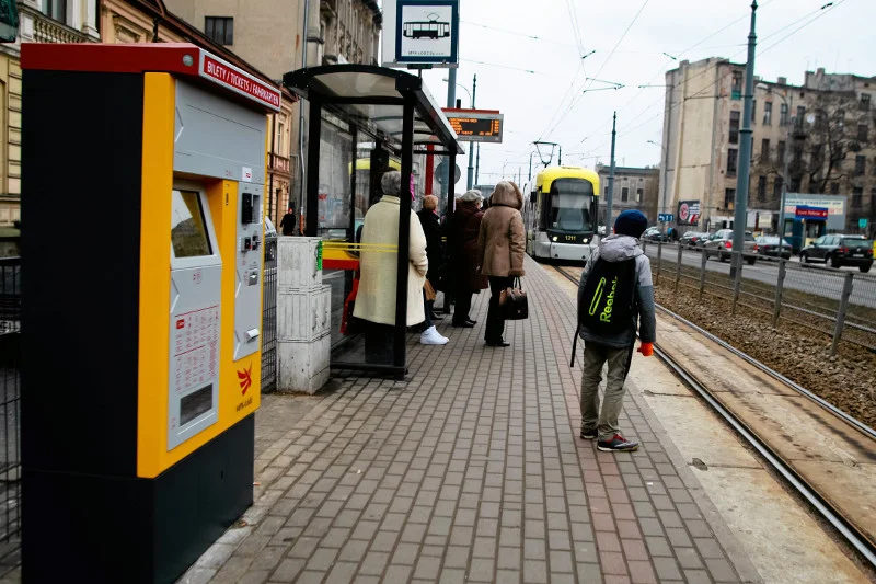 Język ukraiński w biletomatach wzbudza ksenofobiczne nastroje