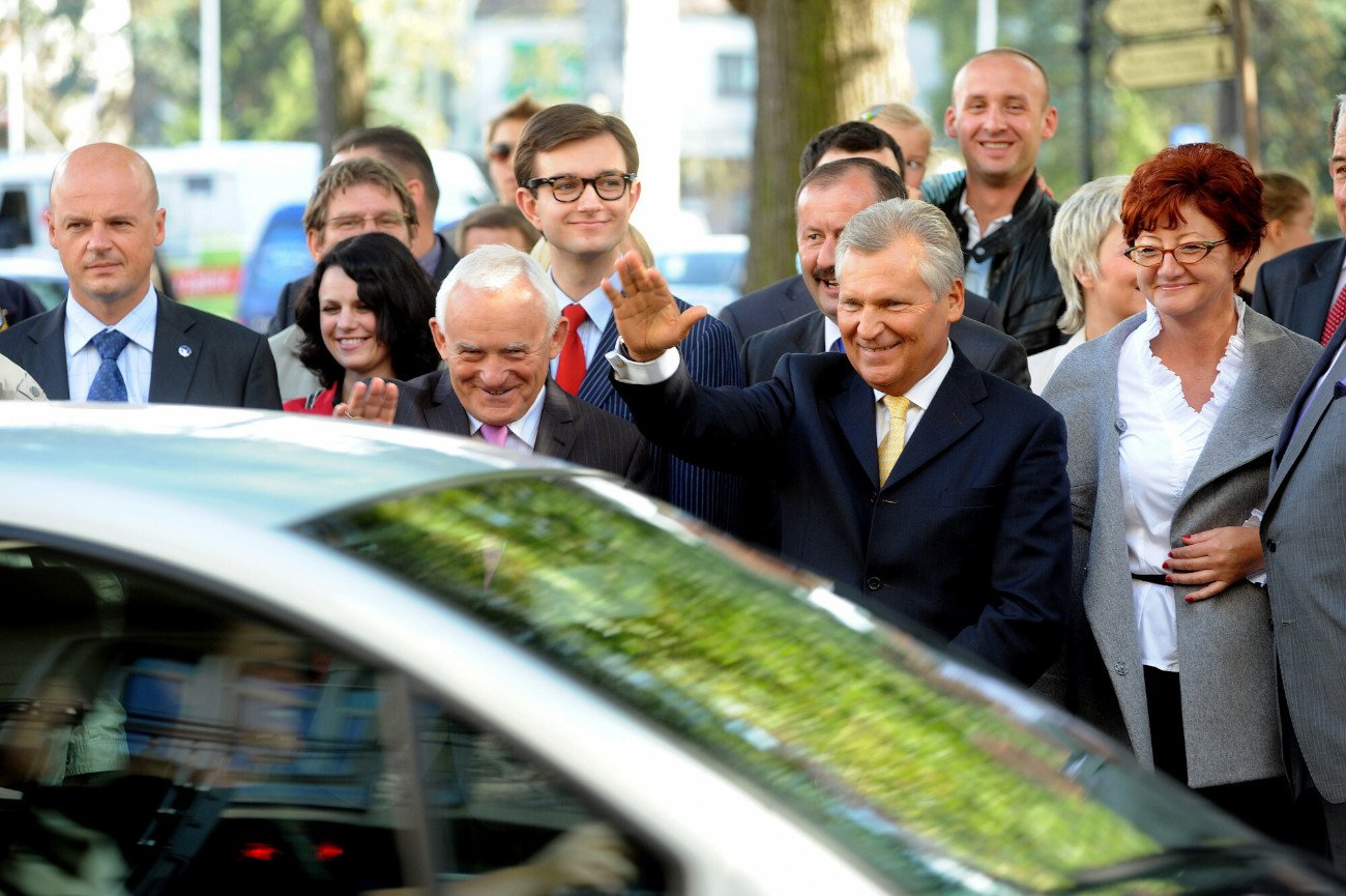 Mało kto pamięta, ale samochody marki Lancia były wykorzystywane do przewożenia ważnych polskich polityków przez ówczesny UOP. (Zdjęcie poglądowe)