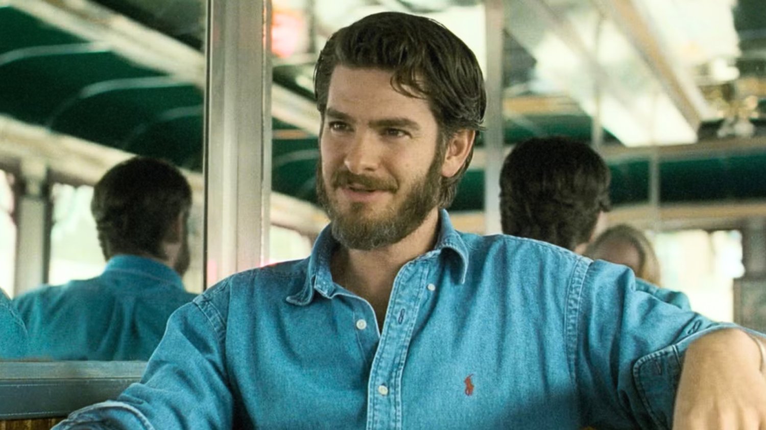 Fani "Harry'ego Pottera" marzą, by zagrał Lupina. Słowami o Rowling spalił mosty? Andrew Garfield w filmie "Po polowaniu"