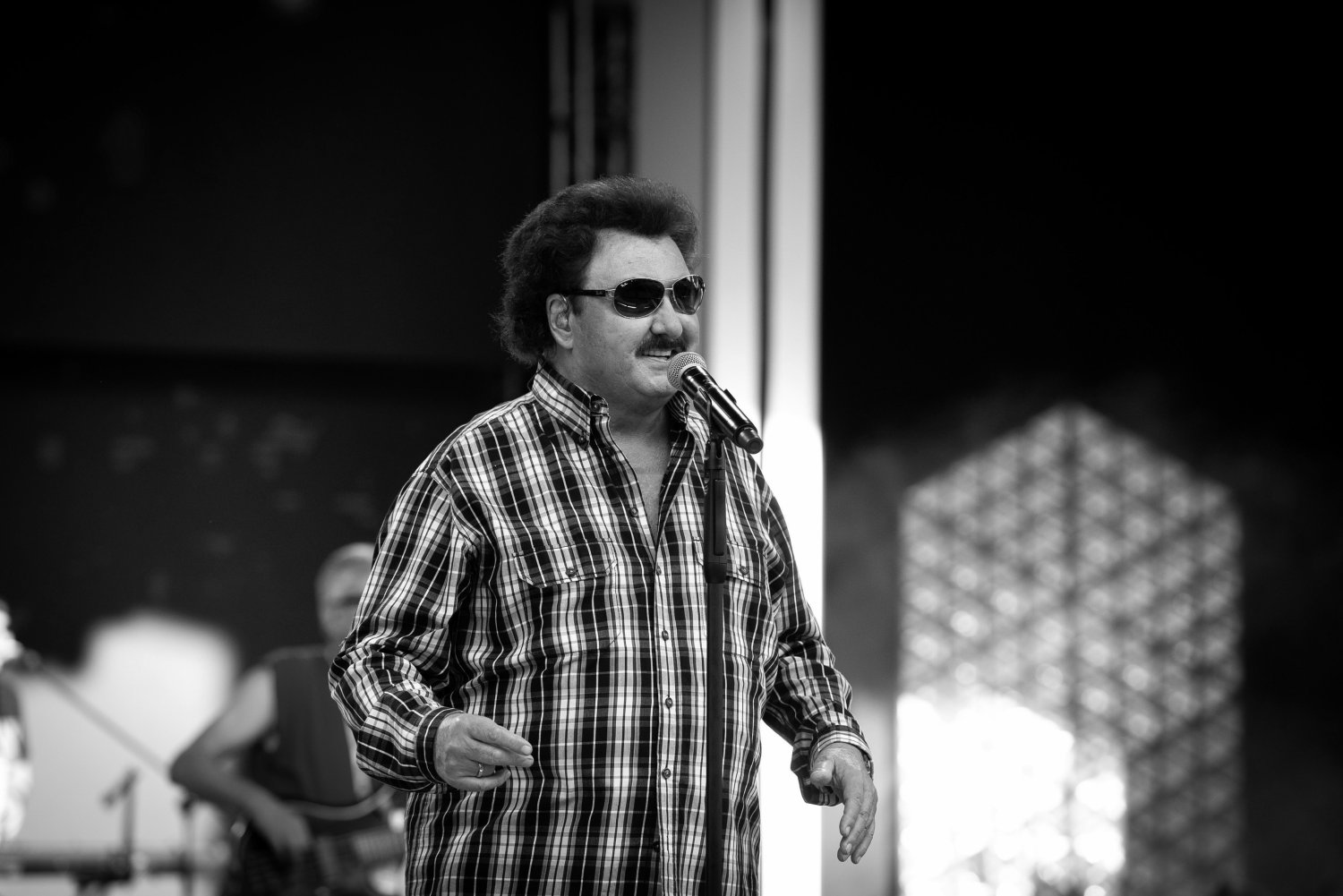 Jeden z nekrologów Krawczyka jest szokujący [FOTO]