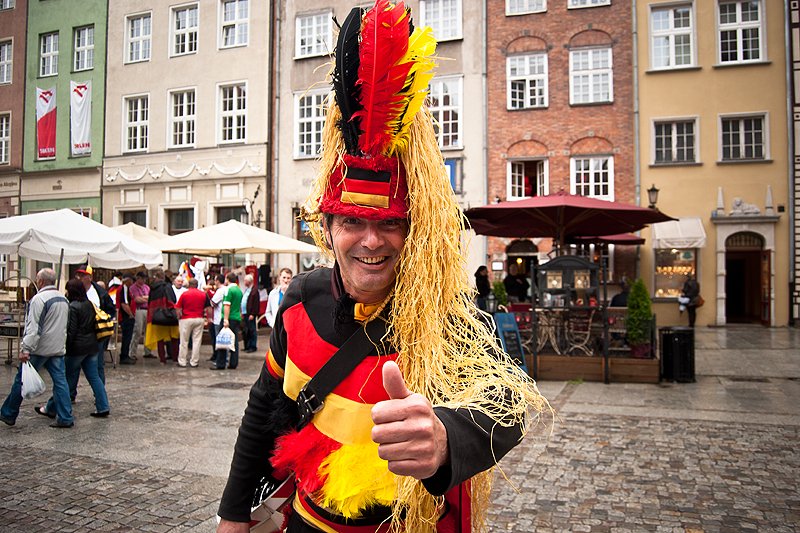 "Wódz Niemieckich Kibiców" - jeden z niewielu radosnych kibiców Die Mannschaft, którego można było spotkać dziś na ulicach Gdańska