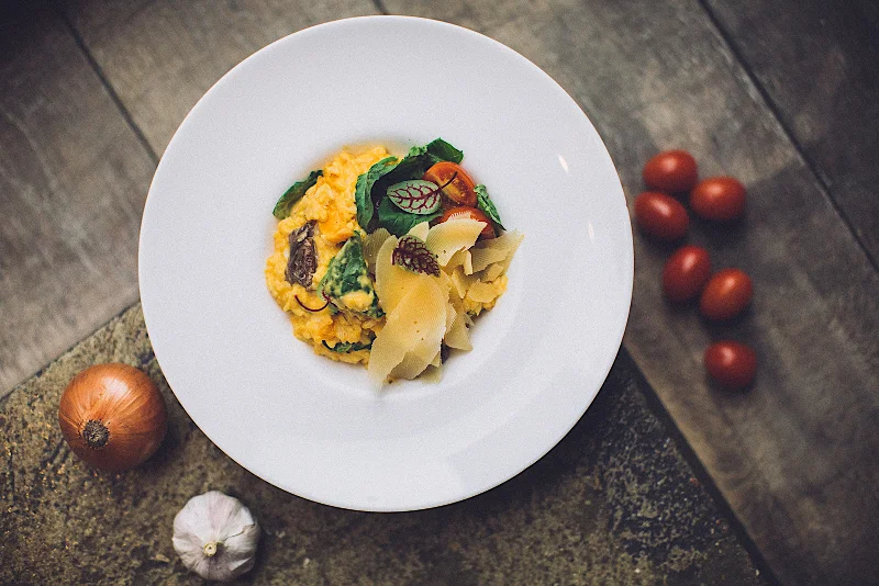 Risotto z pieczoną dynią, grzybami i serem bursztyn