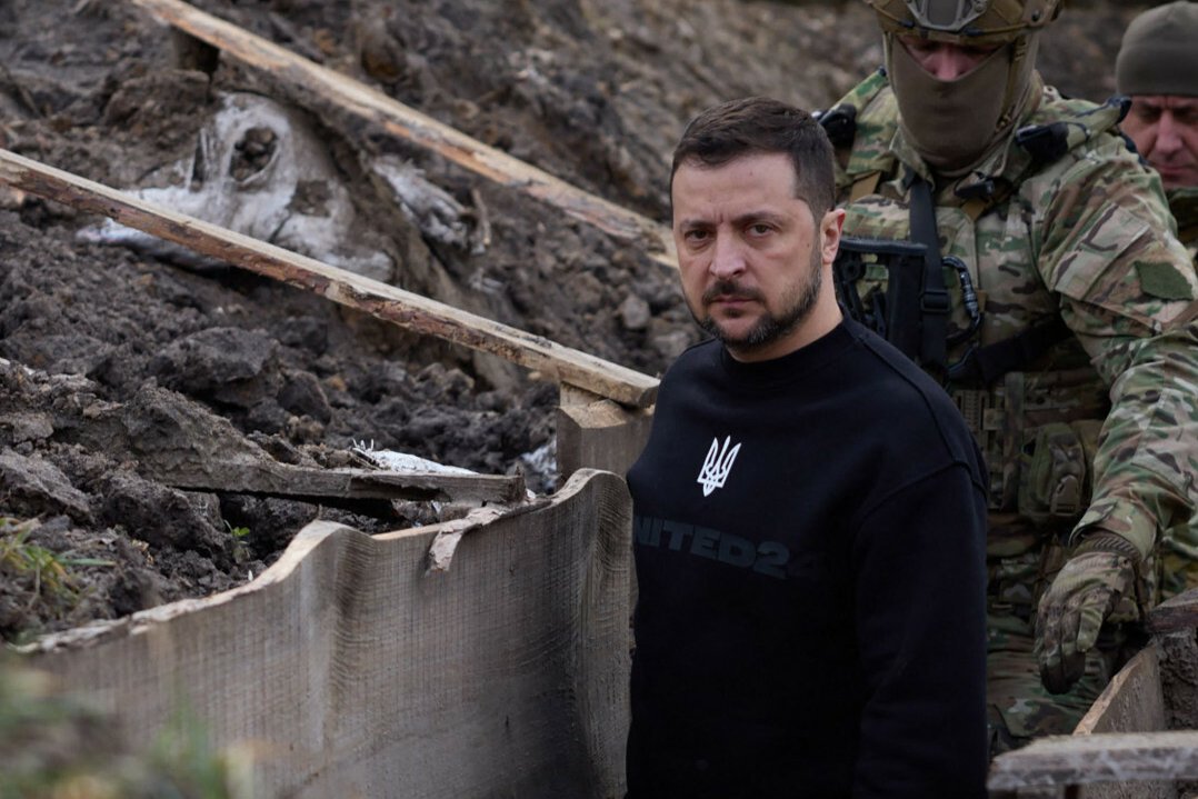 Bear Grylls wesprze Ukrainę. Prezydent Zełenski przyjmie jego wsparcie