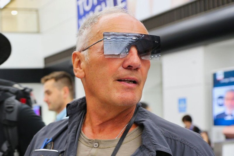 Karol Strasburger przeżywa kolejną młodość w programie Polsatu "Lepiej późno niż wcale".