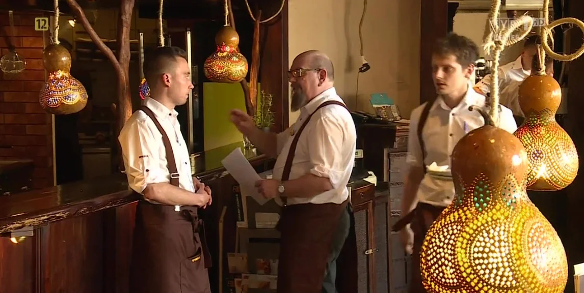 Sylwester Cacek i Mateusz Staśkowski w trakcie programu "Kryptonim szef"