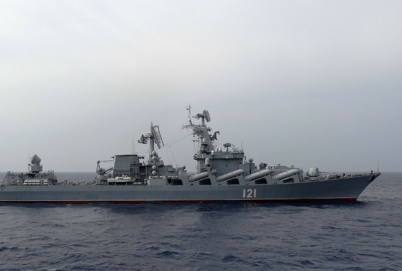 Co z załogą krążownika "Moskwa"? Ślad po 496 osobach przepadł