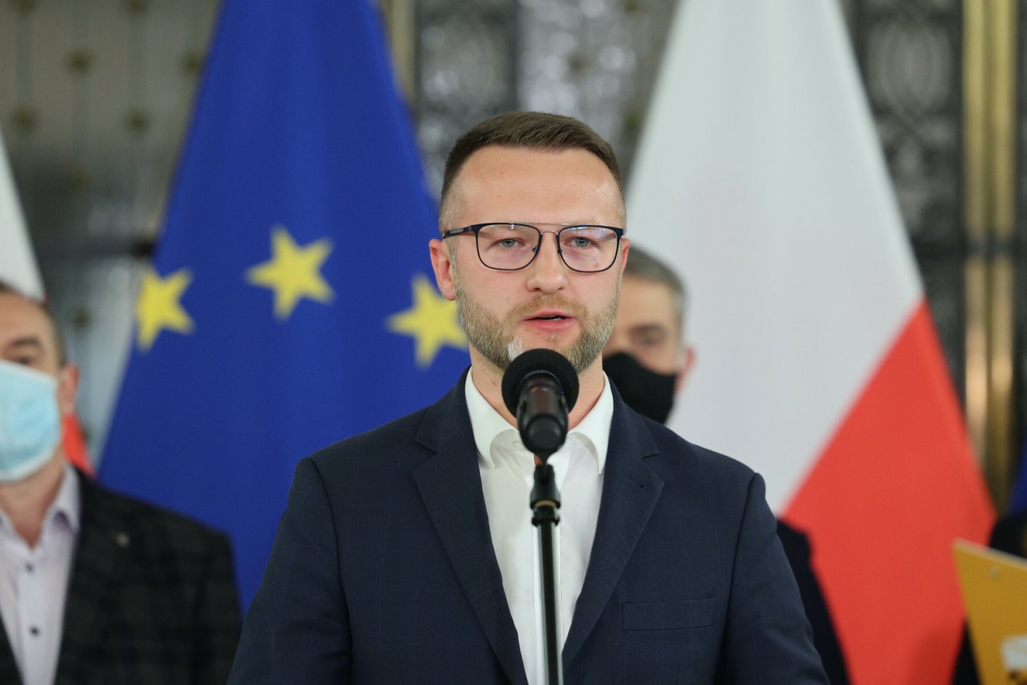 Do posła Pawła Szramki ktoś dzwonił z obelgami.