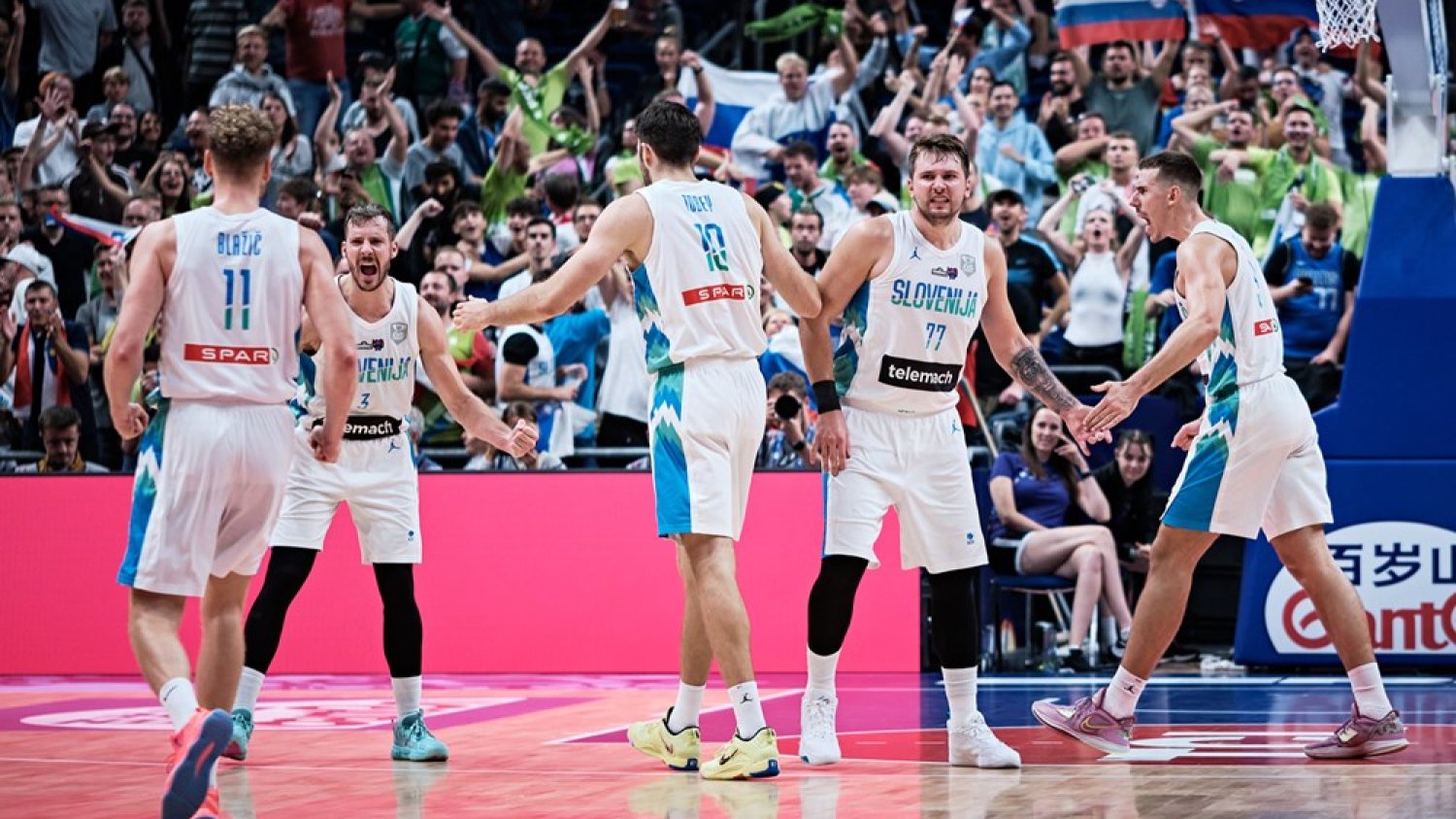 Gigantyczny skandal w Słowenii po EuroBaskecie. Koszykarze zagrali z Polską na kacu?