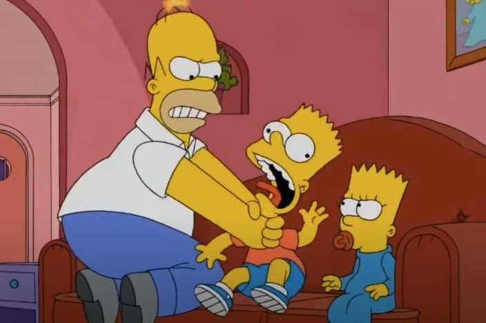 Screen z jednego z odcinków "The Simpsons", w którym Homer Simpson dusi swojego niesfornego syna Barta.