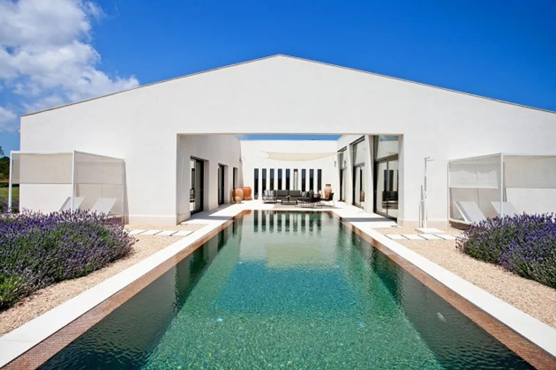 Ekologiczny dom na Majorce. http://www.ecodesignfinca.com/