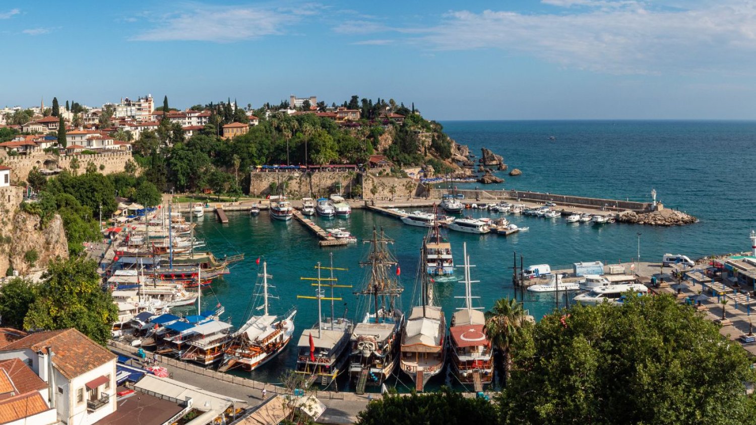 Antalya to więcej niż mekka all inclusive. Do Turcji warto polecieć także jesienią i zimą