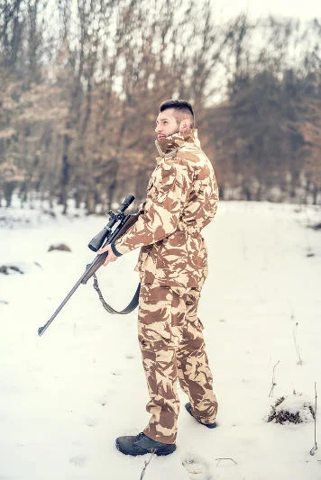 Instynkt męski nakazuje mu zdobywać.