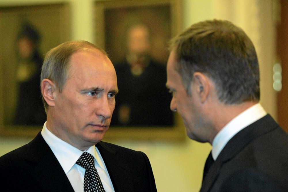 Donald Tusk i Władymir Putin w Smoleńsku 7.04.2010, trzy dni przed katastrofą