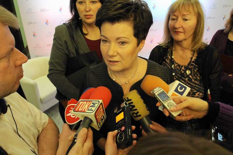 Hanna Gronkiewicz-Waltz zapewnia, że w Warszawie działacze PO nie pompują kół.