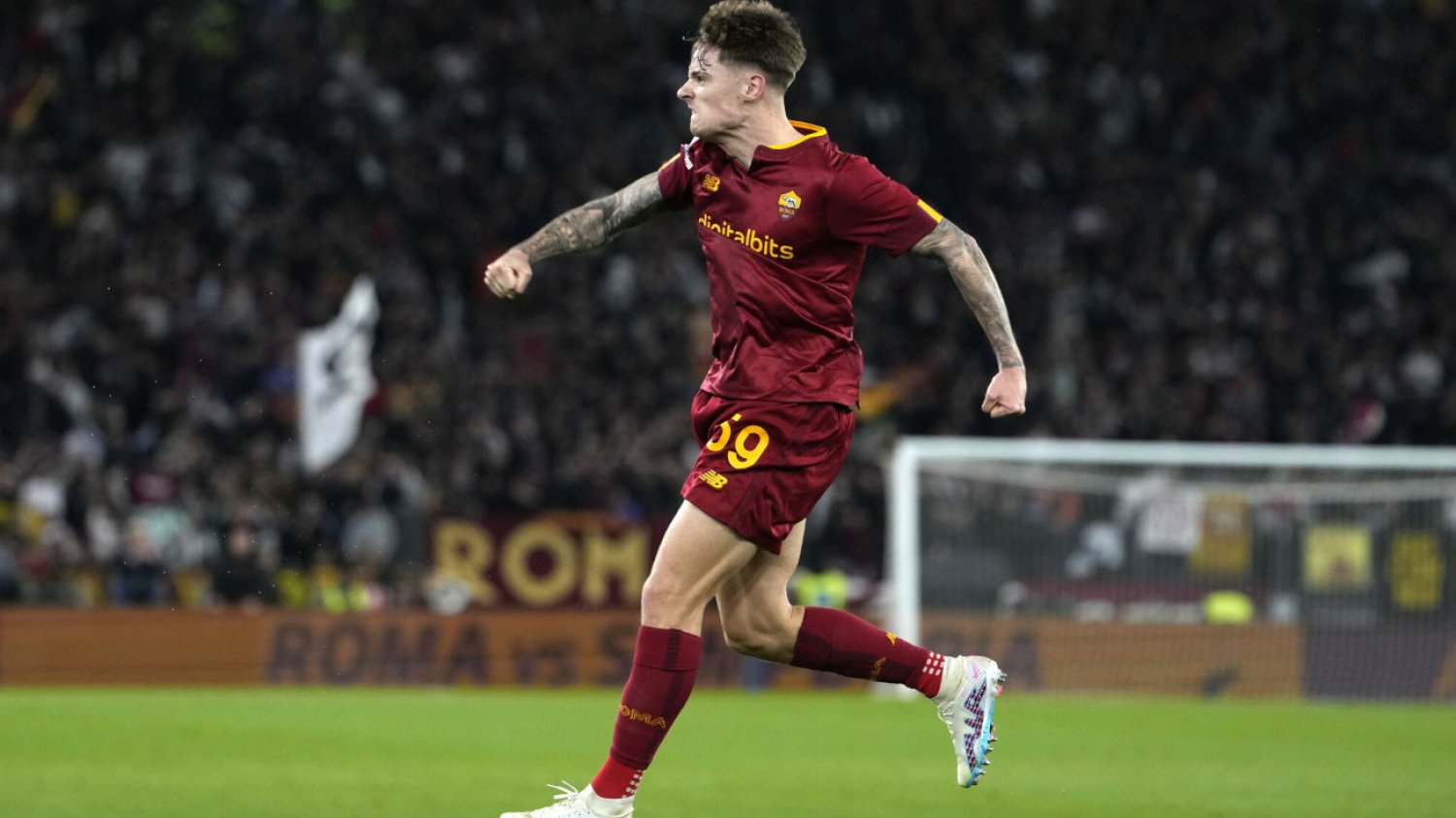 Nicola Zalewski zdobył swoją pierwszą bramkę w Serie A. Polak popisał się efektownym trafieniem na Stadio Olimpico.