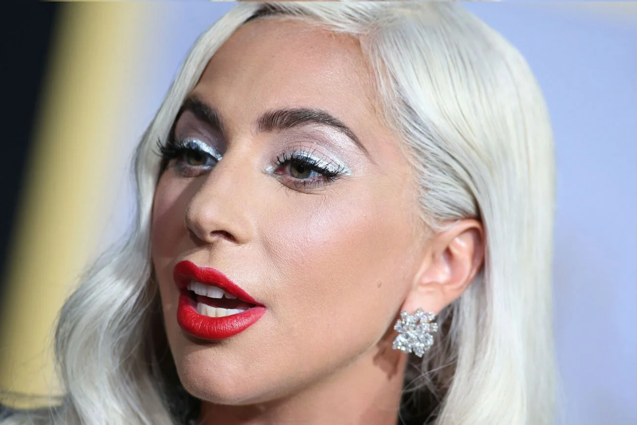 Lady Gaga choruje na fibromialgię. Ból, zmęczenie i inne objawy są bardzo uporczywe. Ta choroba może przydarzyć się każdemu.