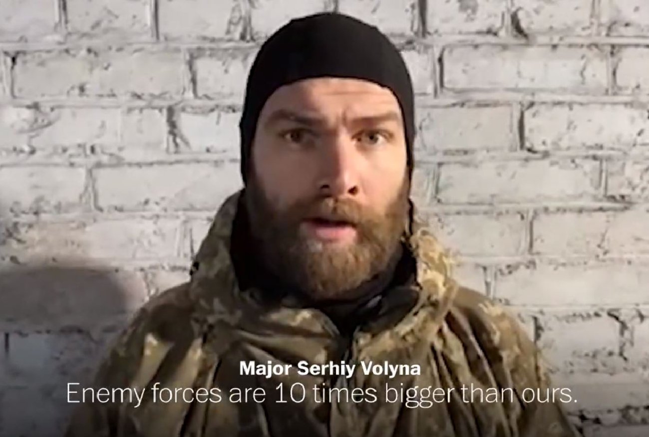 Major z Mariupola z dramatycznym apelem. "Nie mamy dokąd uciec"