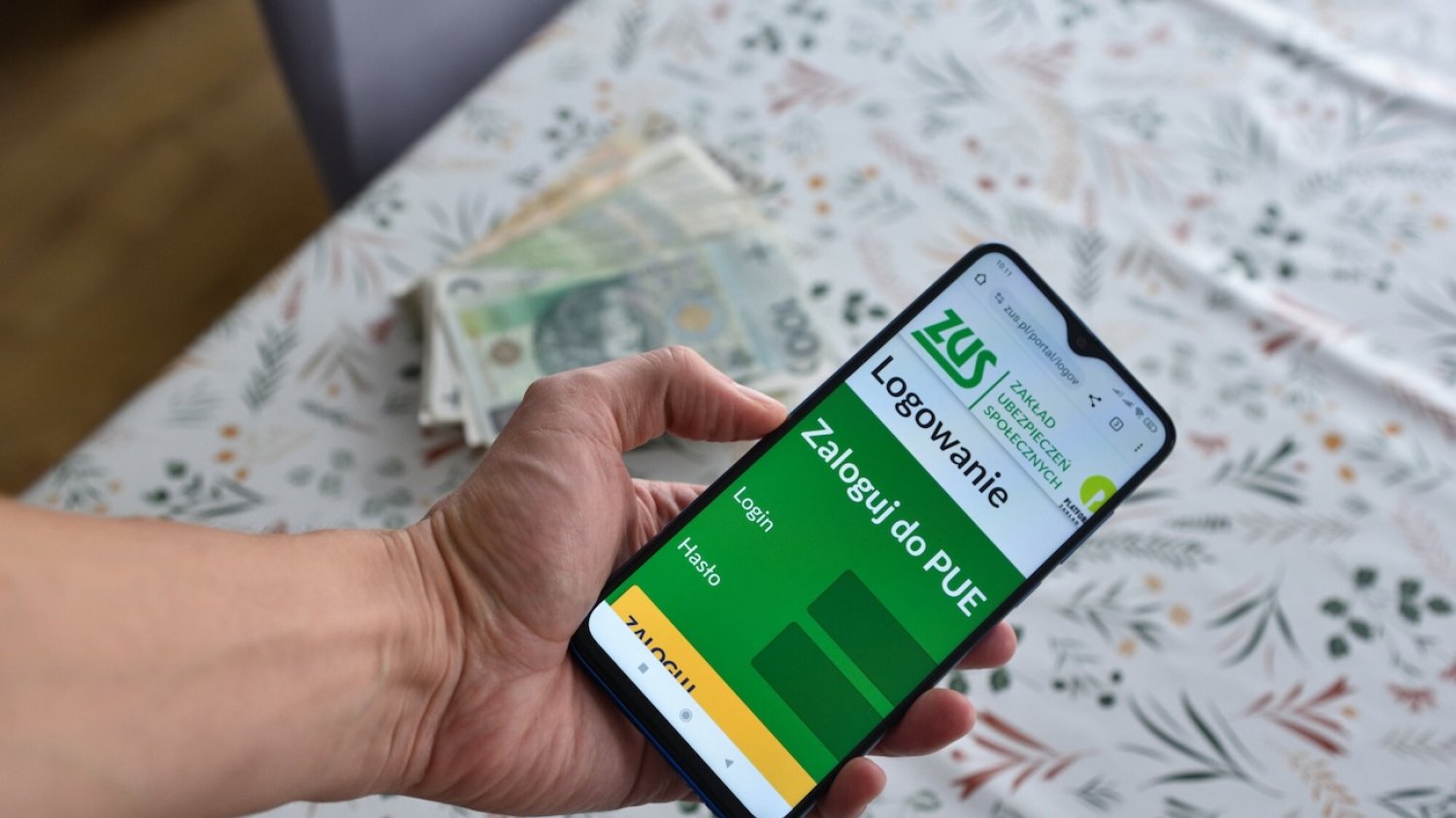 Waloryzacja emerytur w 2025 r. Na jakie podwyżki mogą liczyć seniorzy?