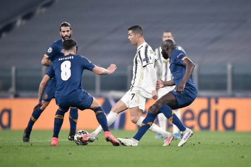 Dramatyczny mecz i sensacyjny awans FC Porto do ćwierćfinału Ligi Mistrzów