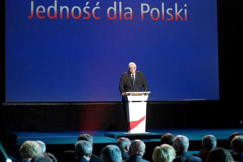 Witold Waszczykowski zapewnia, że PiS mógłby współpracować z Kongresem Nowej Prawicy, ale nie z Januszem Korwin-Mikkem.