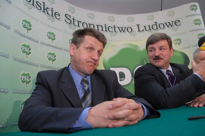 PSL zbiera od rekomendowanych przez partię urzędników obowiązkowe składki.