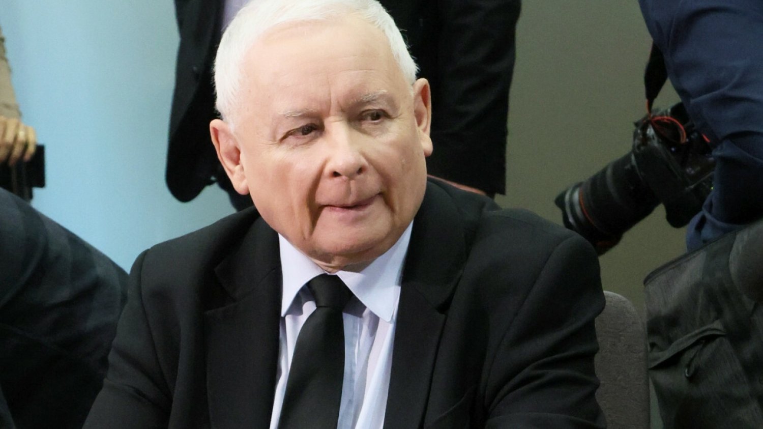 "Zrujnowana naleśnikarnia". O co chodziło Kaczyńskiemu na komisji Pegasusa?