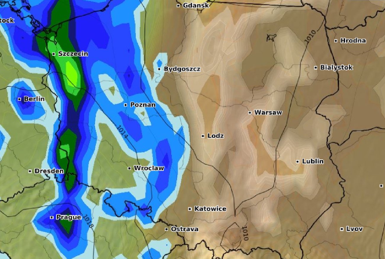 Pogoda na kwiecień. Pył saharyjski wraca do Polski. IMGW ostrzega.