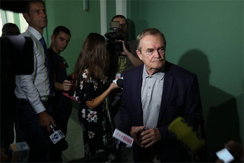 Sędzia Wiesław Johann nie był chętny do udzielenia odpowiedzi dziennikarzowi RMF.