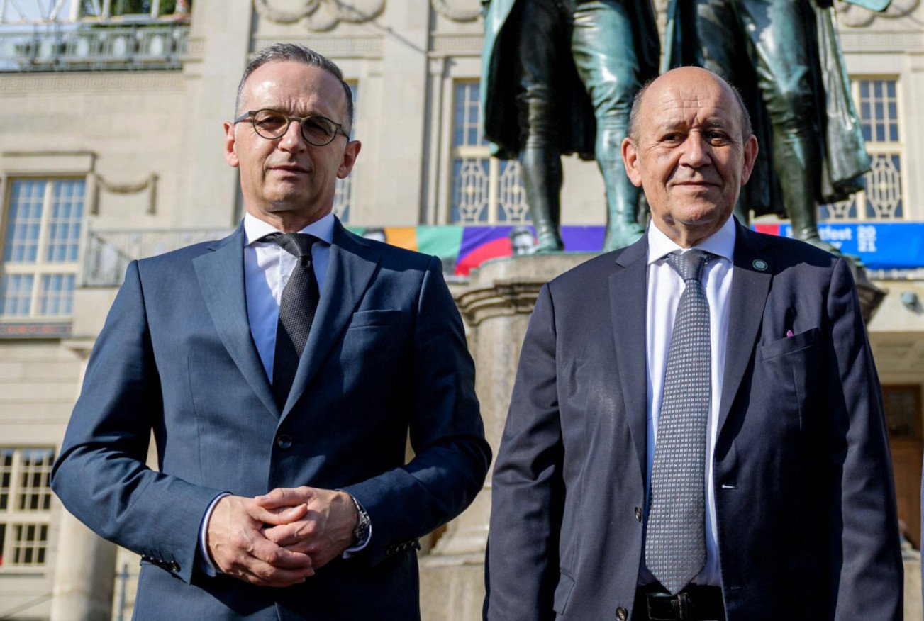 Francja i Niemcy reagują ws. koncentracji wojsk Rosji w pobliżu Ukrainy.