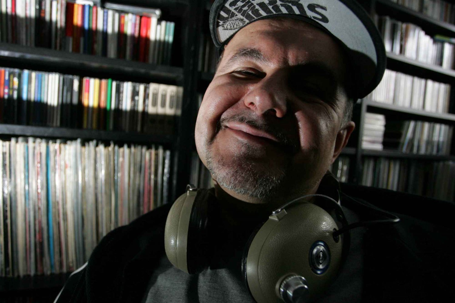 Hirek Wrona - zawodowo wielki znawca muzyki, prywatnie sympatyk sportu