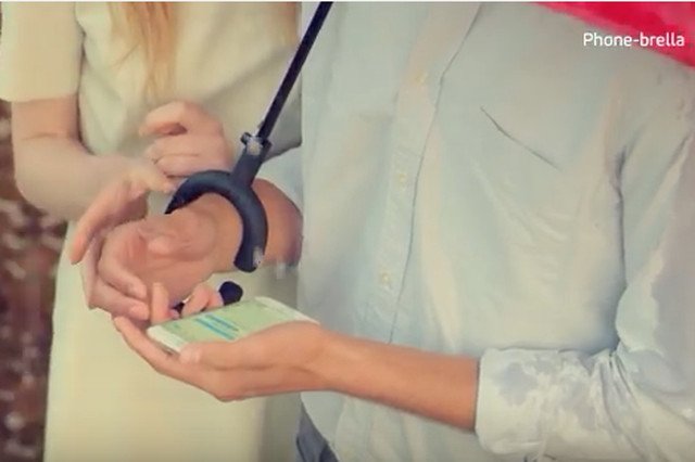Phonebrella – parasol dla użytkowników smartfonów