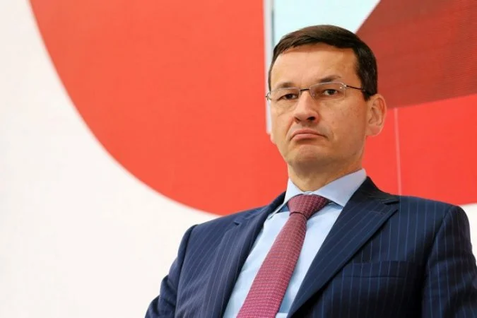 Rząd w dalszym ciągu nie może się ze sobą porozumieć ws. sprowadzenia do Polski chińskich szczepionek przeciw COVID-19.