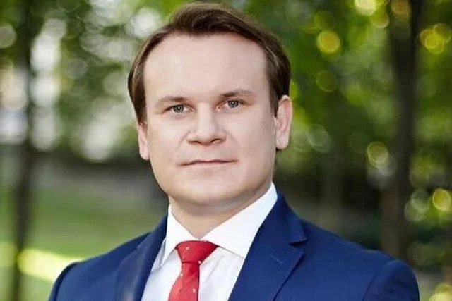 Dominik Tarczyński odpowie za obraźliwy wpis.