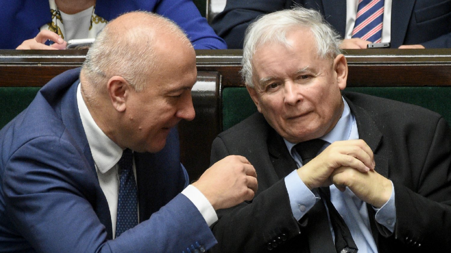 Tak Kaczyński mobilizuje wyborców PiS uchodźcami. "Upadająca kampania".