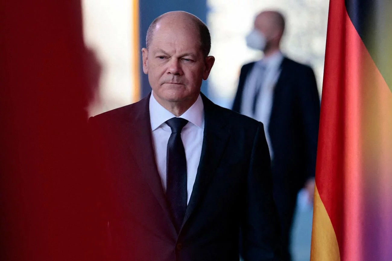 Nowy sondaż wskazuje, że w Niemczech poprawia się sytuacja SPD i kanclerza Olafa Scholza. Kanclerz Niemiec Olaf Scholz