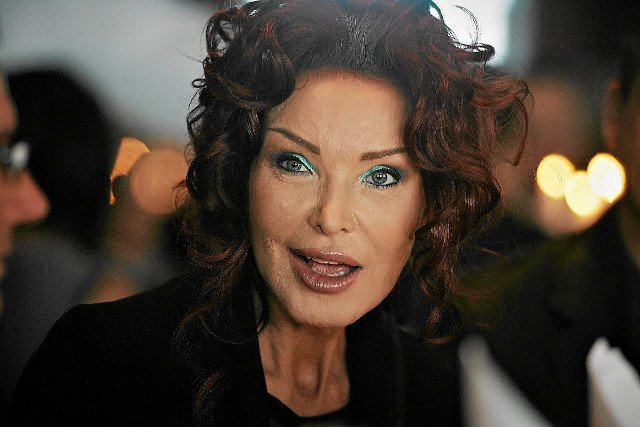 Ewa Minge napisała autobiografię. Czy będzie hitem?