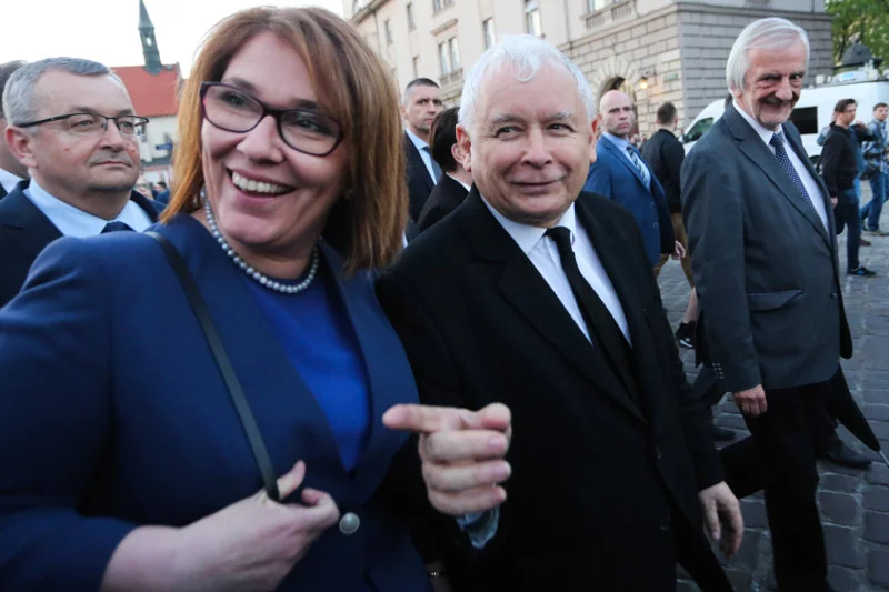 Jarosław Kaczyński przekazał podziękowania za sprawą rzeczniczki Beaty Mazurek.