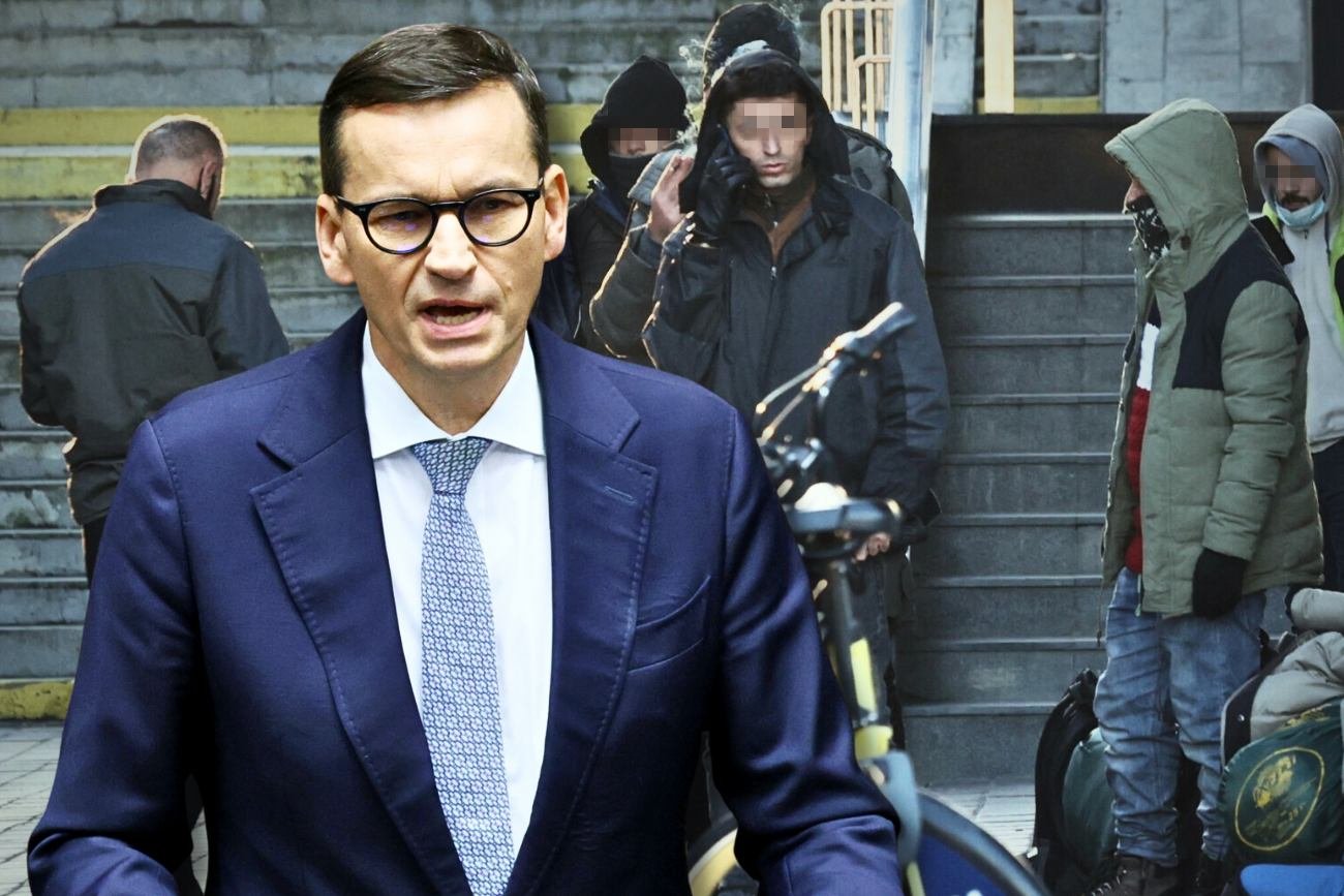 Mateusz Morawiecki a w tle migranci