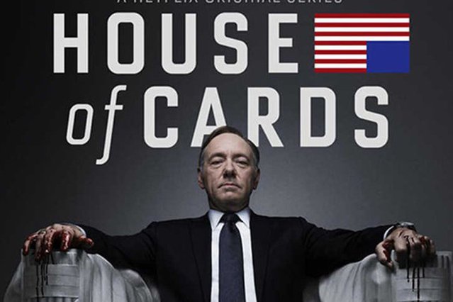 W trzecim sezonie akcja dobiegła do początku kampanii wyborczej.