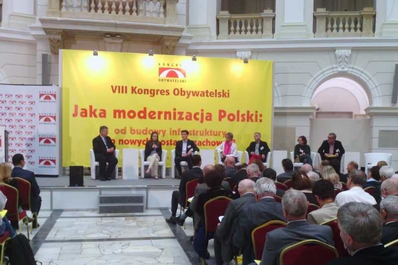 Sesja otwierająca VIII Kongres Obywatelski w Warszawie.