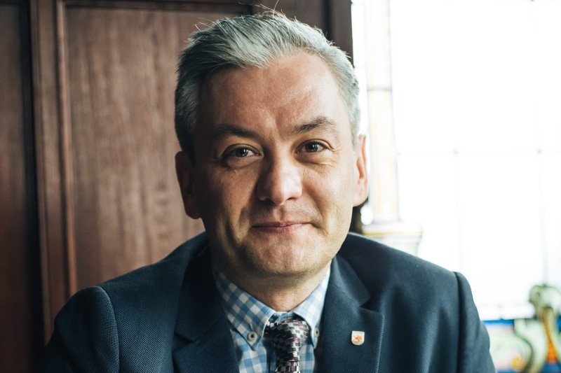 Biedroń o PO, PiS i byciu drugim Macronem.