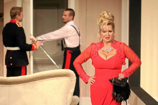 Ewa Kasprzyk w Teatrze Kwadrat. Aktorkę często można spotkać w okolicach Marszałkowskiej 138 w Warszawie