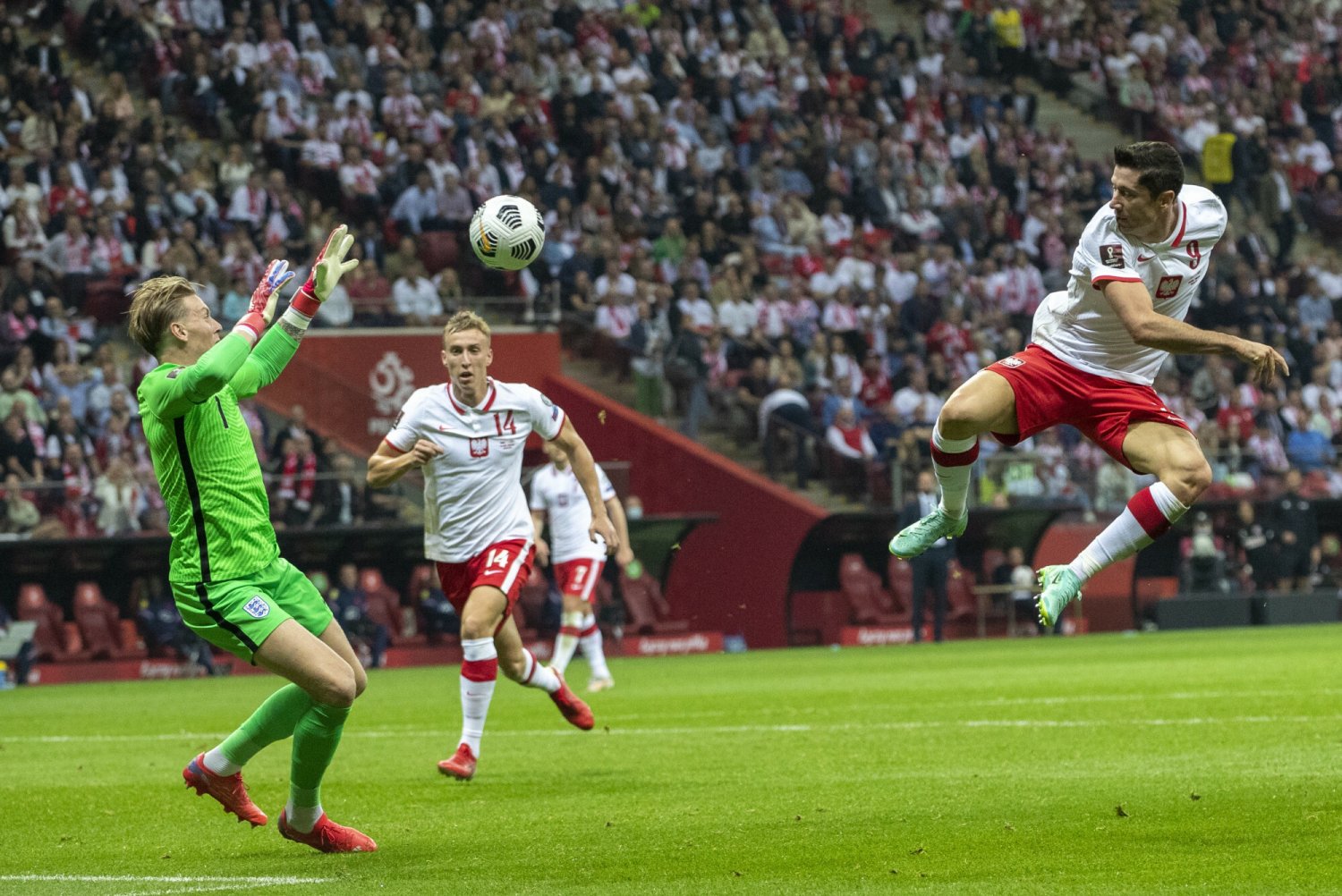 Robert Lewandowski nie zagra w meczu z Węgrami, to decyzja sztabu kadry i jej kapitana