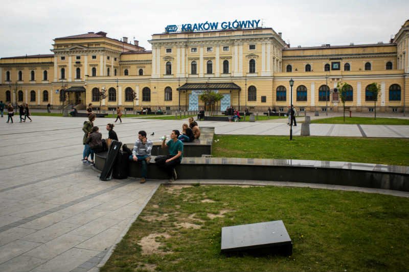 Radny PiS z Krakowa chce zdekomunizować ulicę Dworcową.