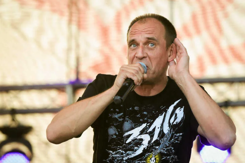 Koncert Pawła Kukiza na festiwalu rockowym w Cieszanowie wzbudził protesty.