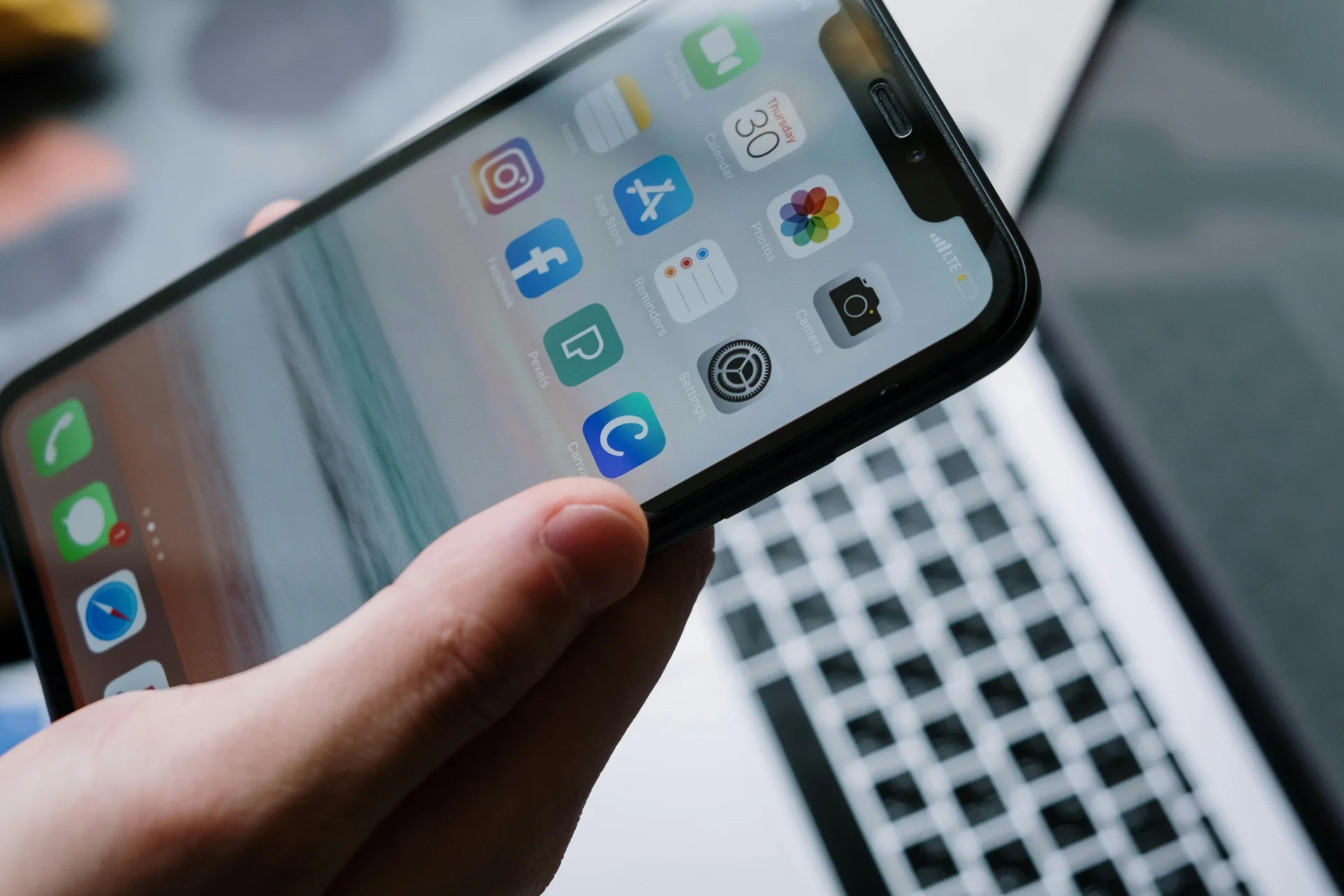Aplikacja do weryfikacji wieku już w lipcu 2025. Nowy obowiązek w UE