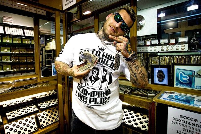 Popek zapowiadał, że w tym roku Gang Albanii zarobi 5 mln złotych