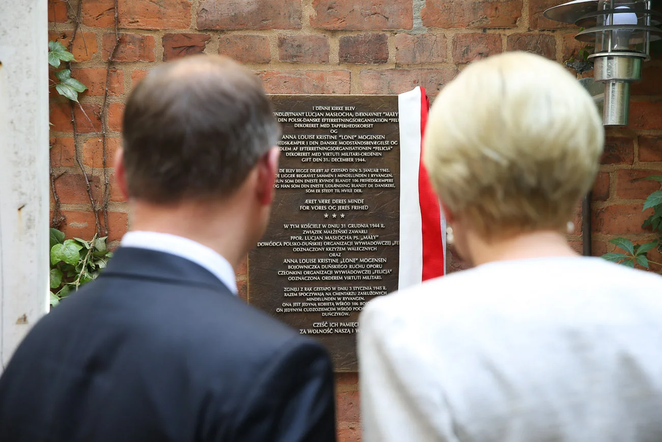 Para prezydencka podczas uroczystości uhonorowania małżeństwa Masłochów.