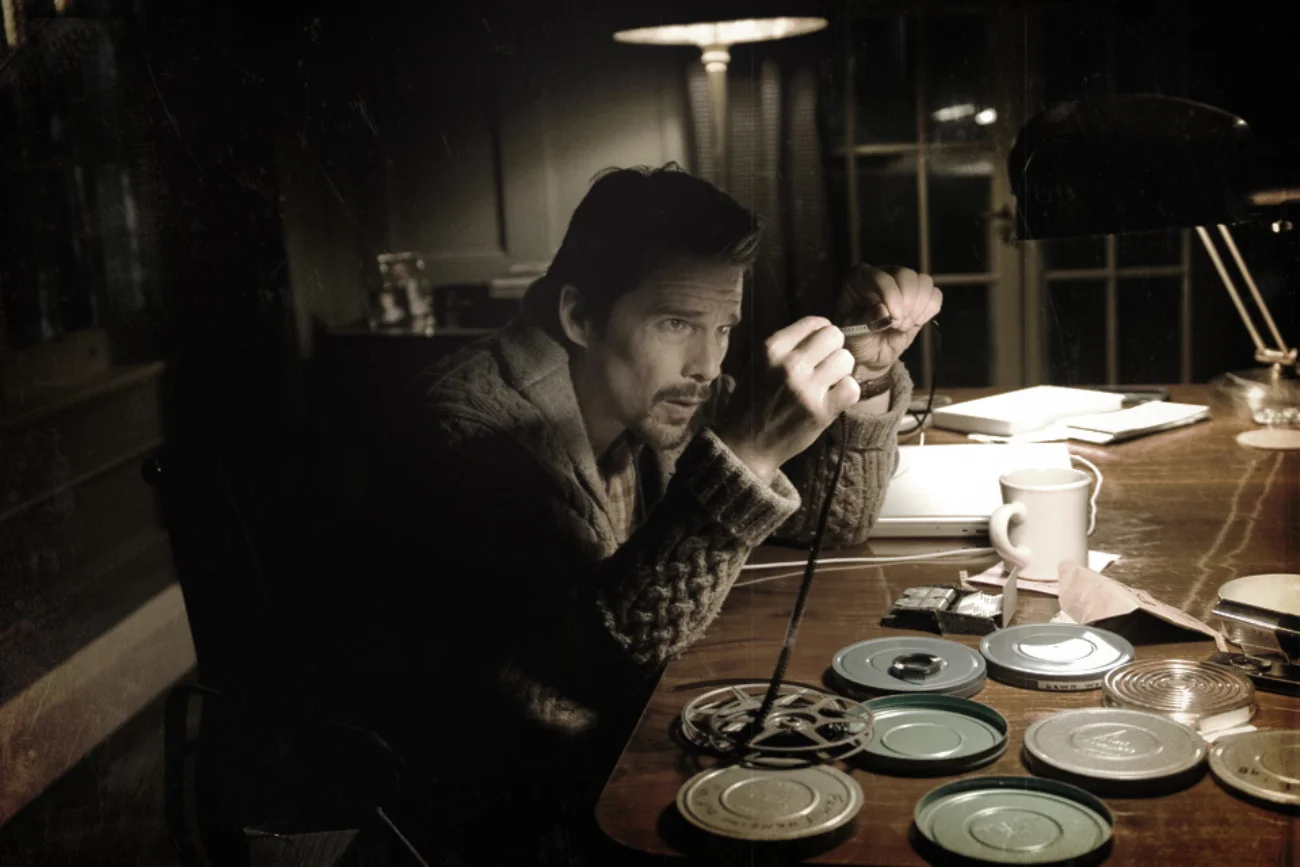 Ethan Hawke w filmie "Sinister".